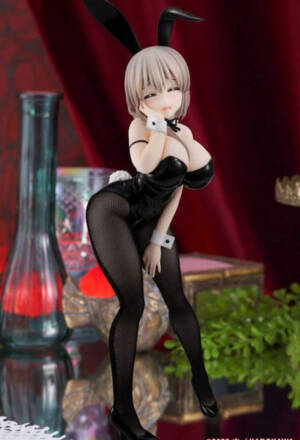 Uzaki-chan wants to hang out! PVC Statue Tsuki Uzaki BiCute Bunnies 29 cm Furyu