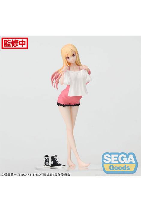PREORDER- My Dress Up Darling PVC Statue Marin Kitagawa Trying On Luminasta 18 cm Sega