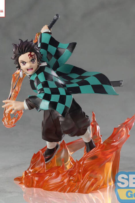 PREORDER- Demon Slayer: Kimetsu no Yaiba Xross Link Anime PVC Statue Tanjiro Kamado 15 cm Sega
